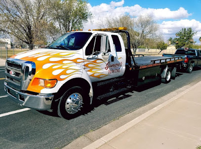Juniors Custom Towing llc, Gruas