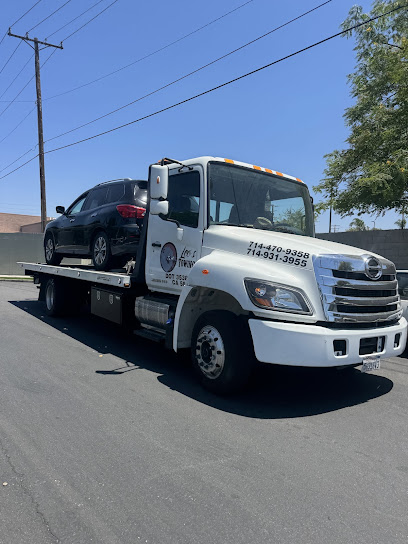 Leos towing service